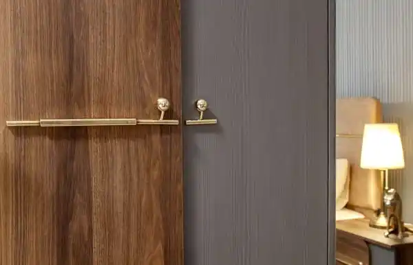 Asur Kapaklı Gardırop